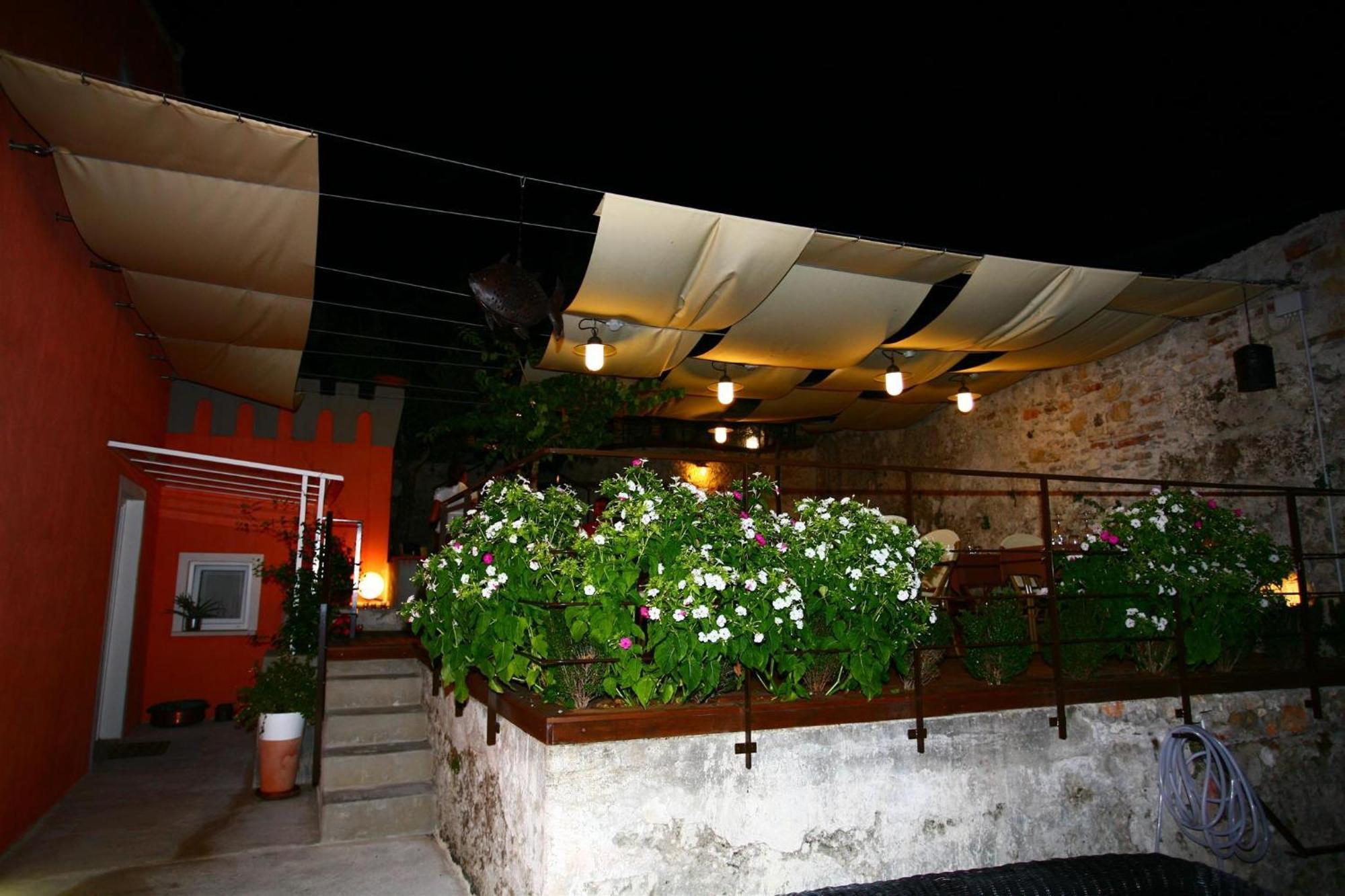 Gasthaus Giu Al Mulino Pontecagnano Faiano Exterior foto